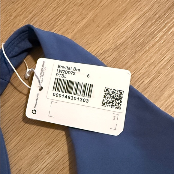 Lululemon Envital Bra Size 6 - Picture 2 of 3